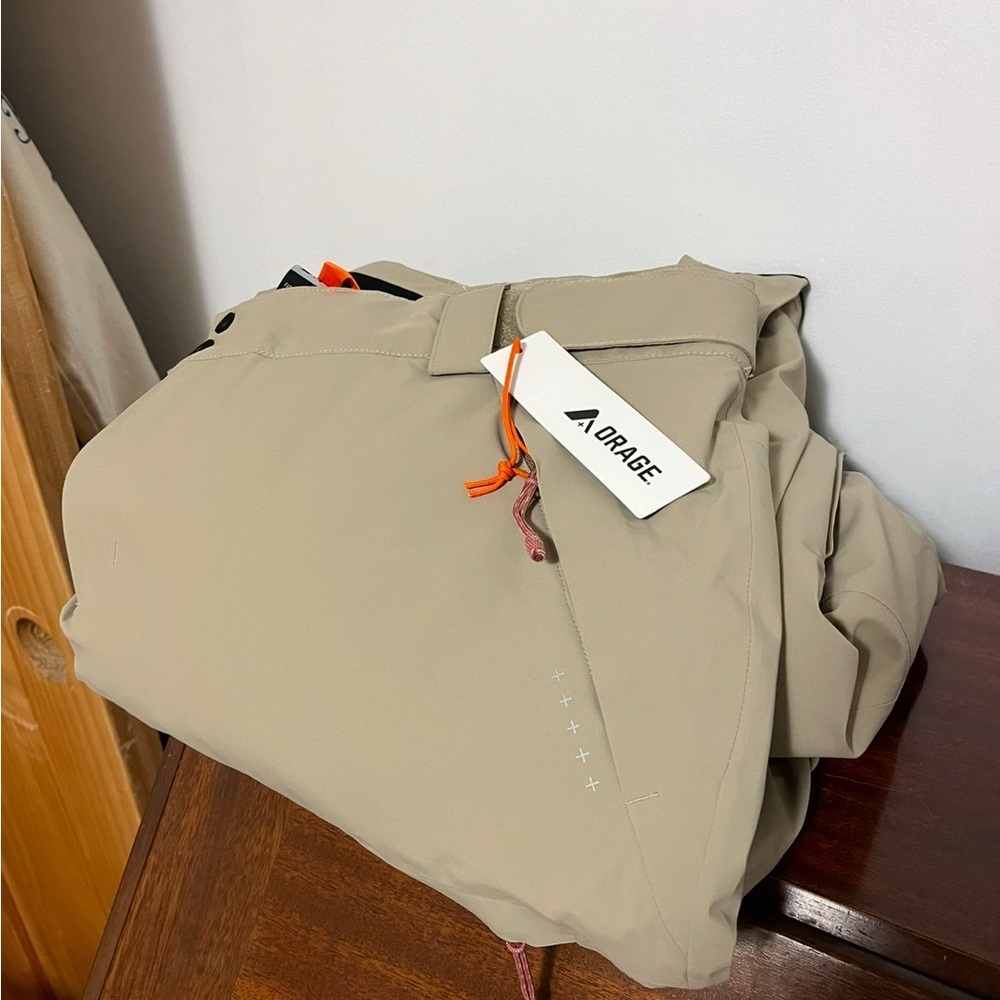 New with tag Orage Clara Insulated Beige Women’s Ski Pant XL